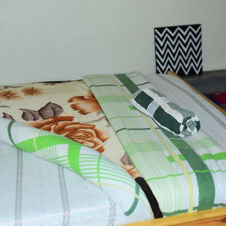 Akagera Neighbors Bed & Breakfast Kabarondo Exterior photo